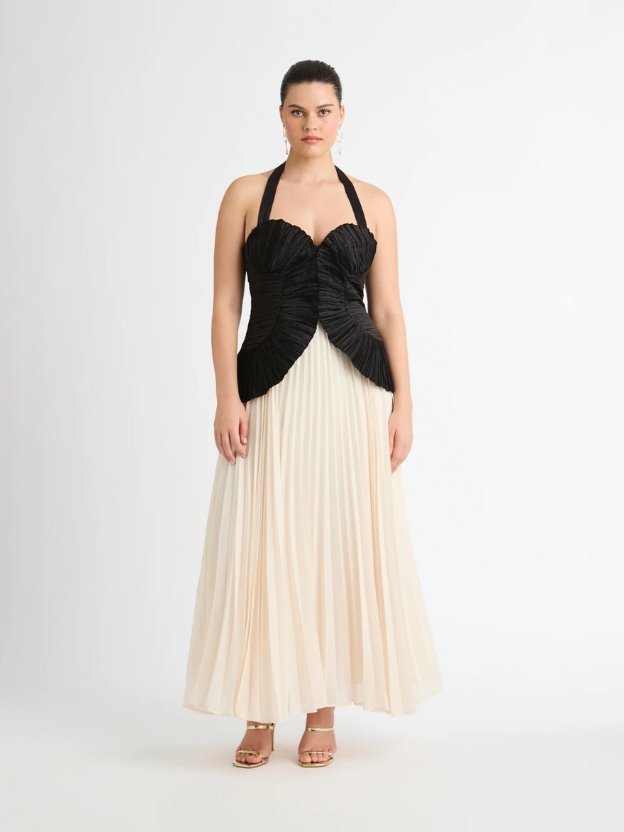 Sheike Soraya Dress photo 3