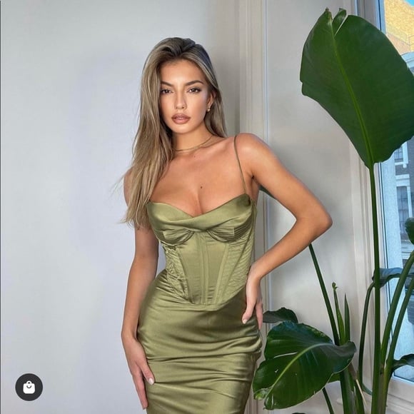 House of CB London – MYRNA OLIVE CORSET SLIP DRESS photo 2