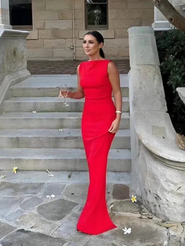 Effie Kats Gabbi Gown Cherry Red Size AU 10 photo 3