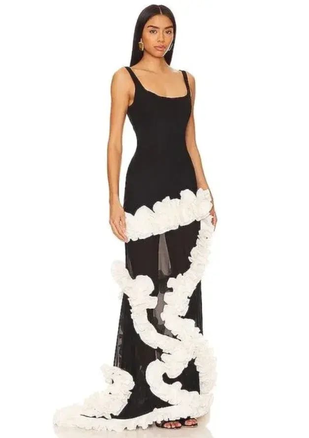 NBD Wisteria Gown Black Size 6 photo 3