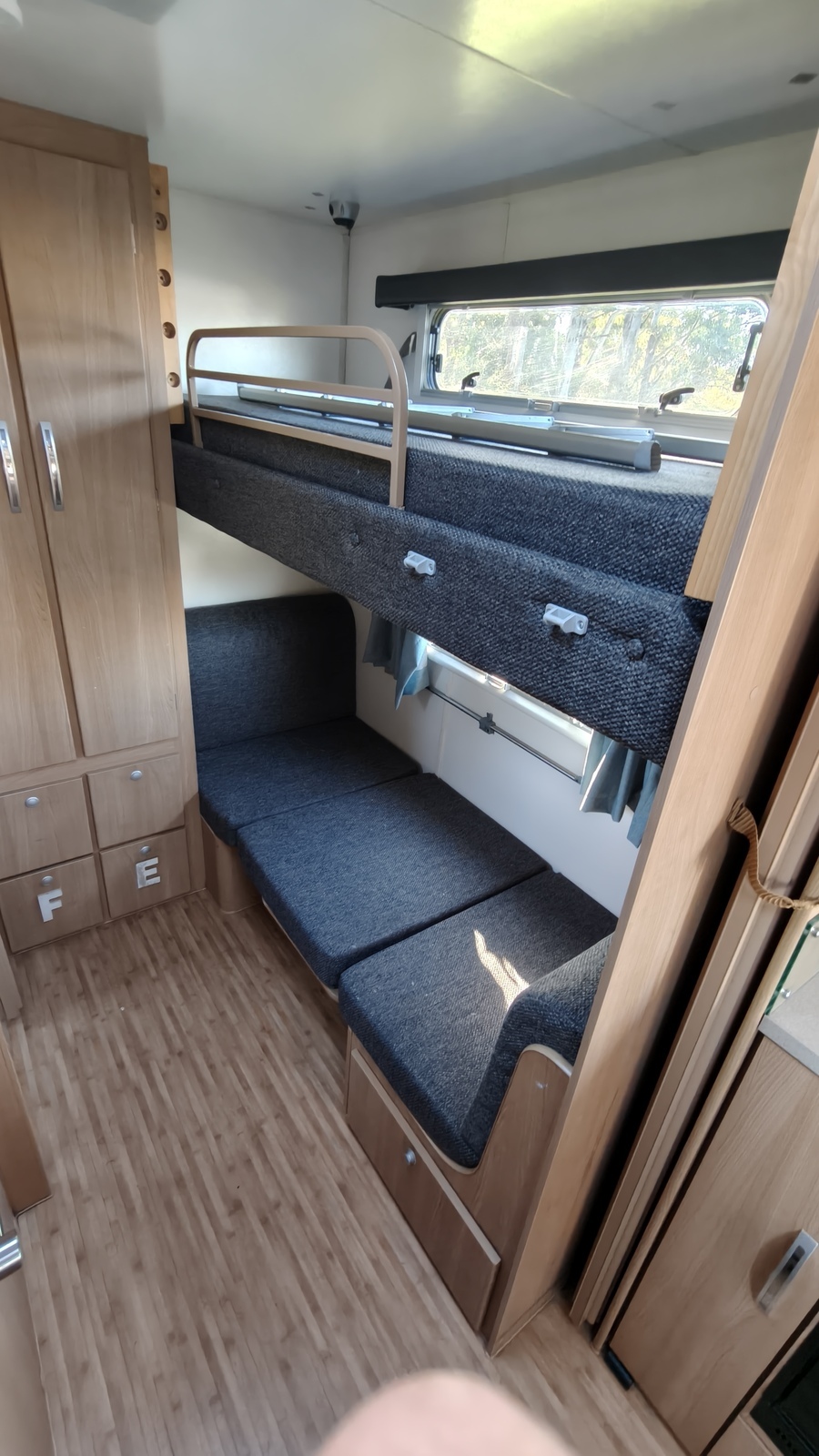 Family Escape Van – Sleeps 4 in Comfort photo 10