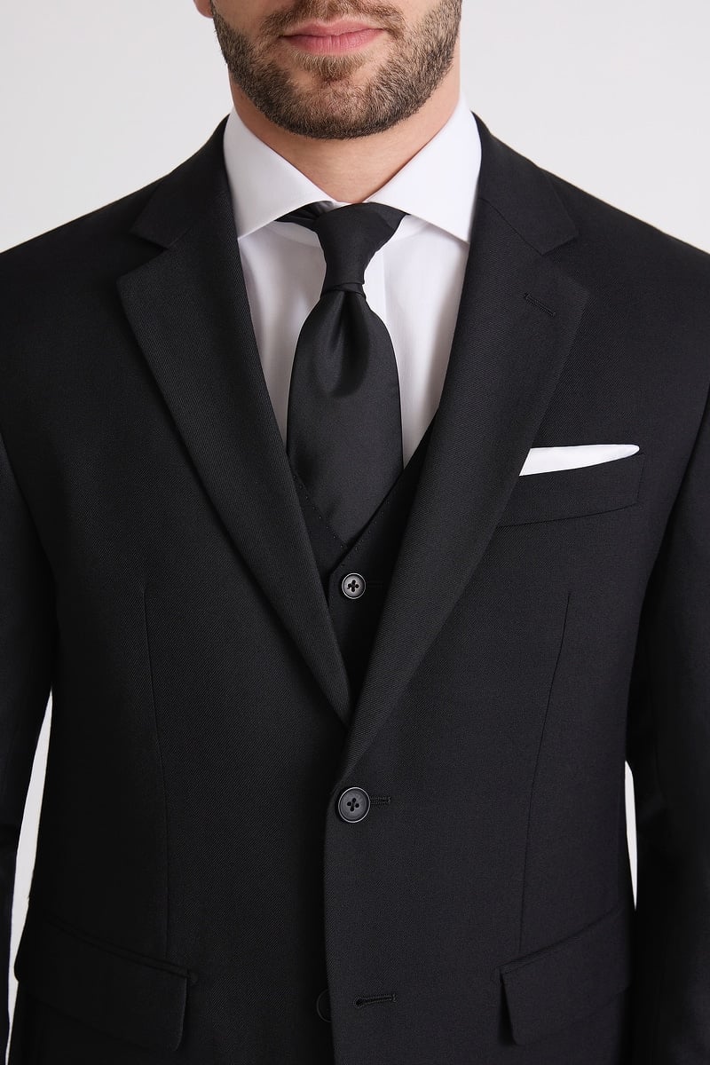 Black Suit photo 7