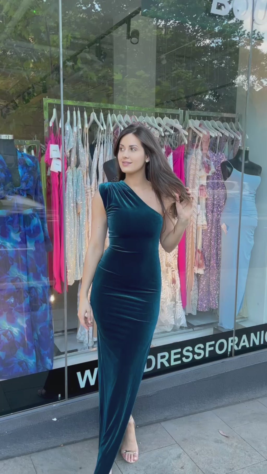 Rumi Gown in Teal velvet photo 4