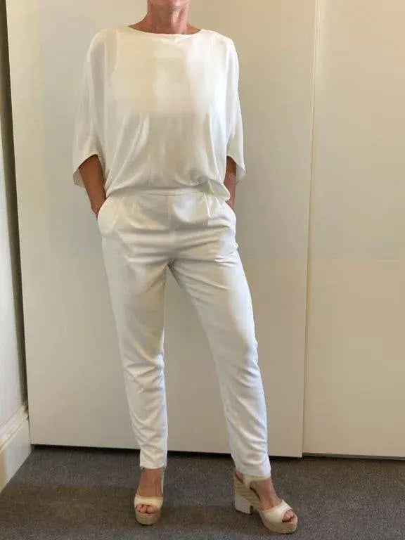 Halston Draped Crepe de Chine Jumpsuit White Size 8 photo 3