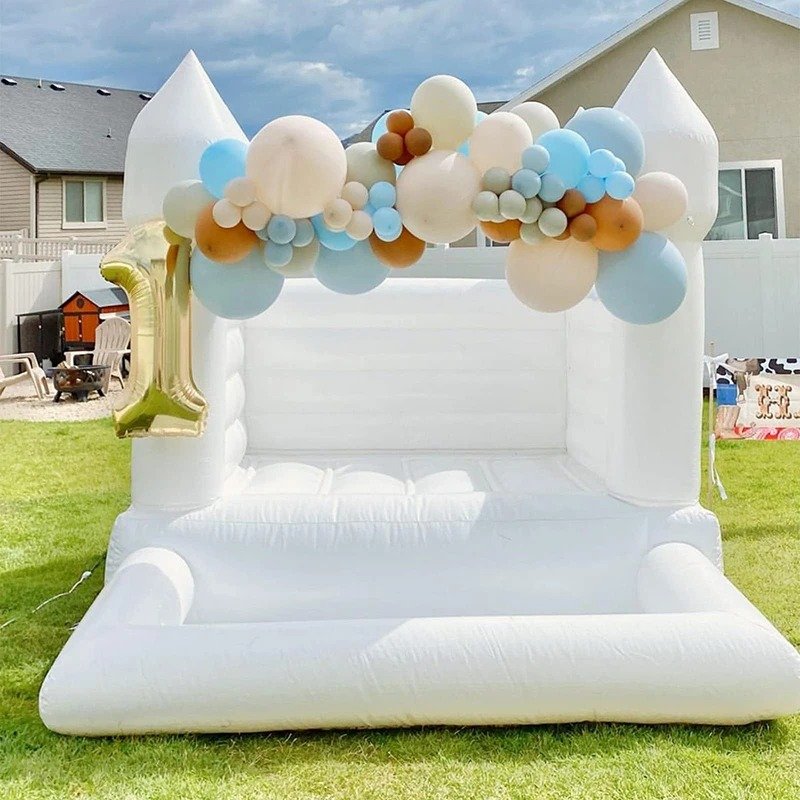 Jumping castle Hire/ Soft Play hire photo 10