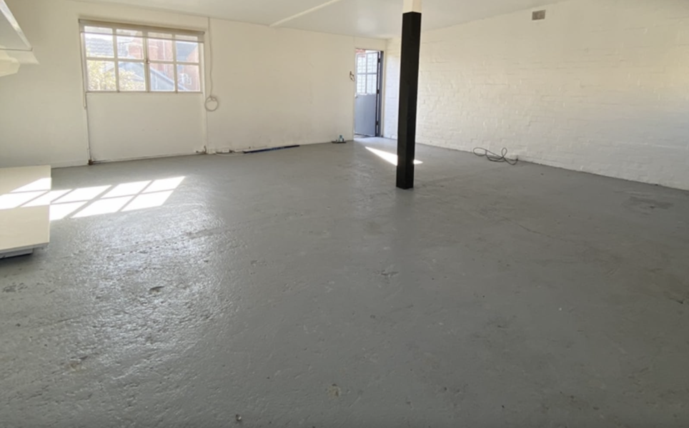 STUDIO WAREHOUSE SPACE photo 2
