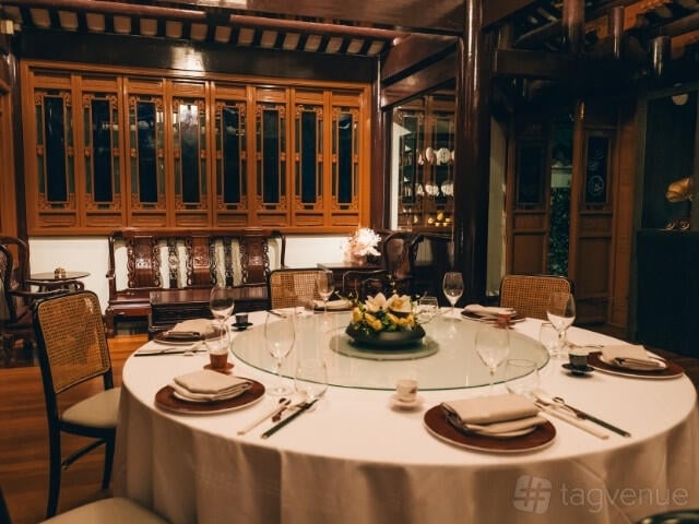 Blue Room at One Dining Teahouse and Restaurant photo 9