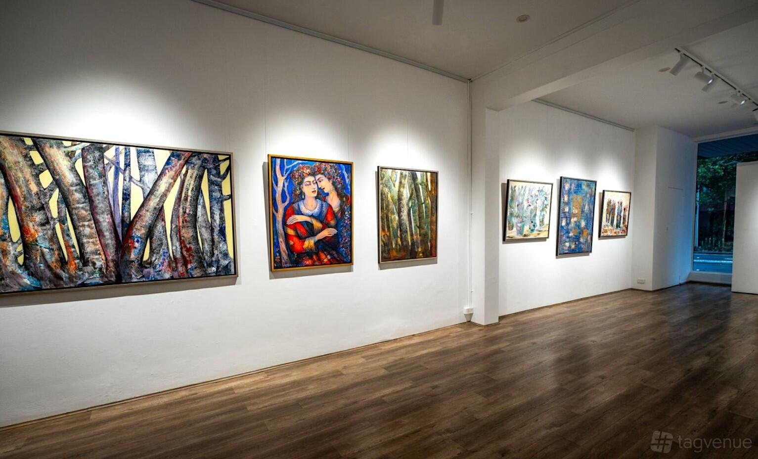 Entire Space at Palangi Gallery photo 4