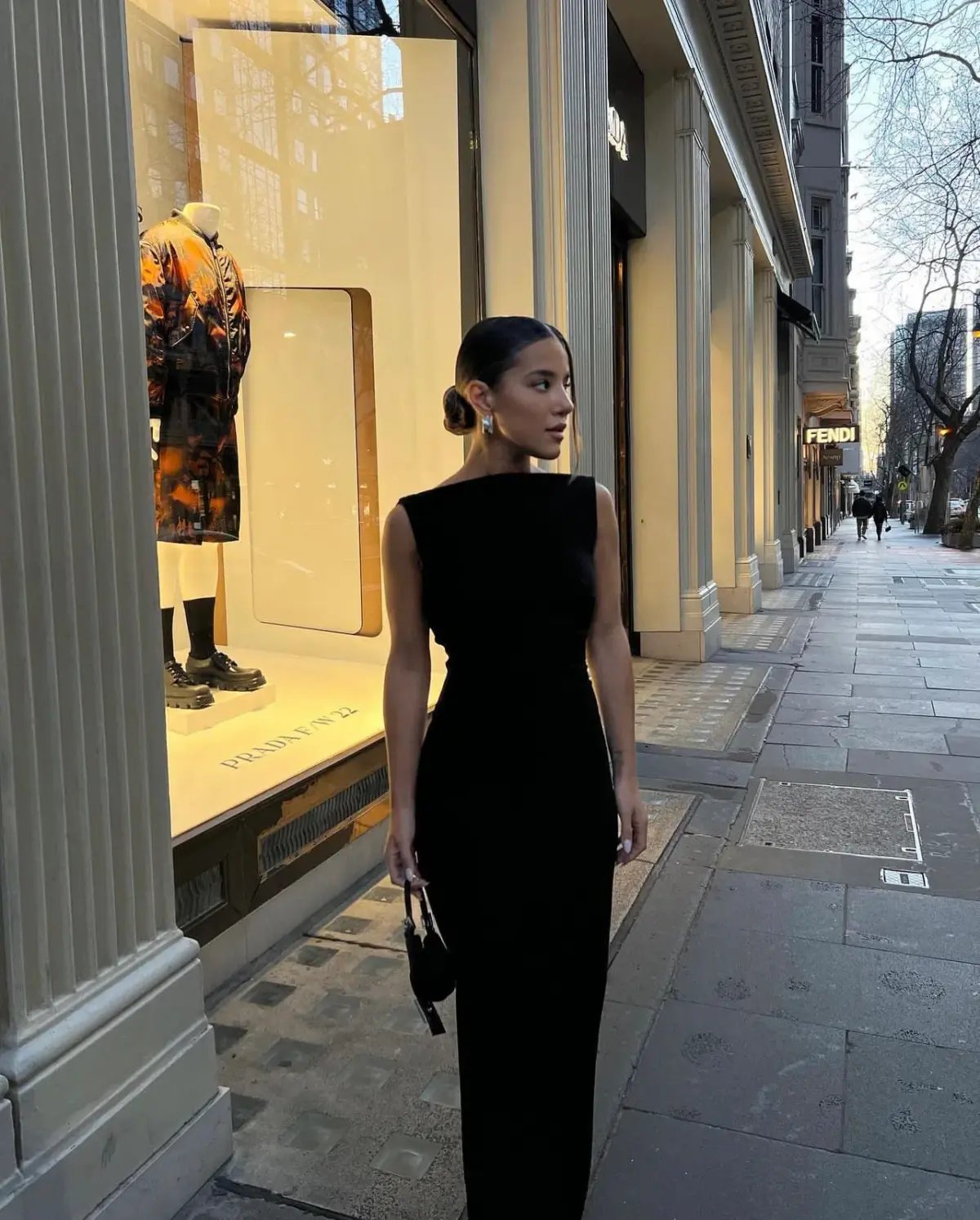 Effie Kats Verona Backless Gown Black Size AU 10 photo 2