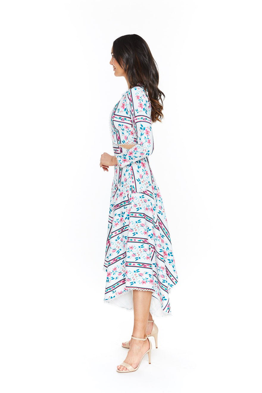 Elliatt The Continent Dress photo 2