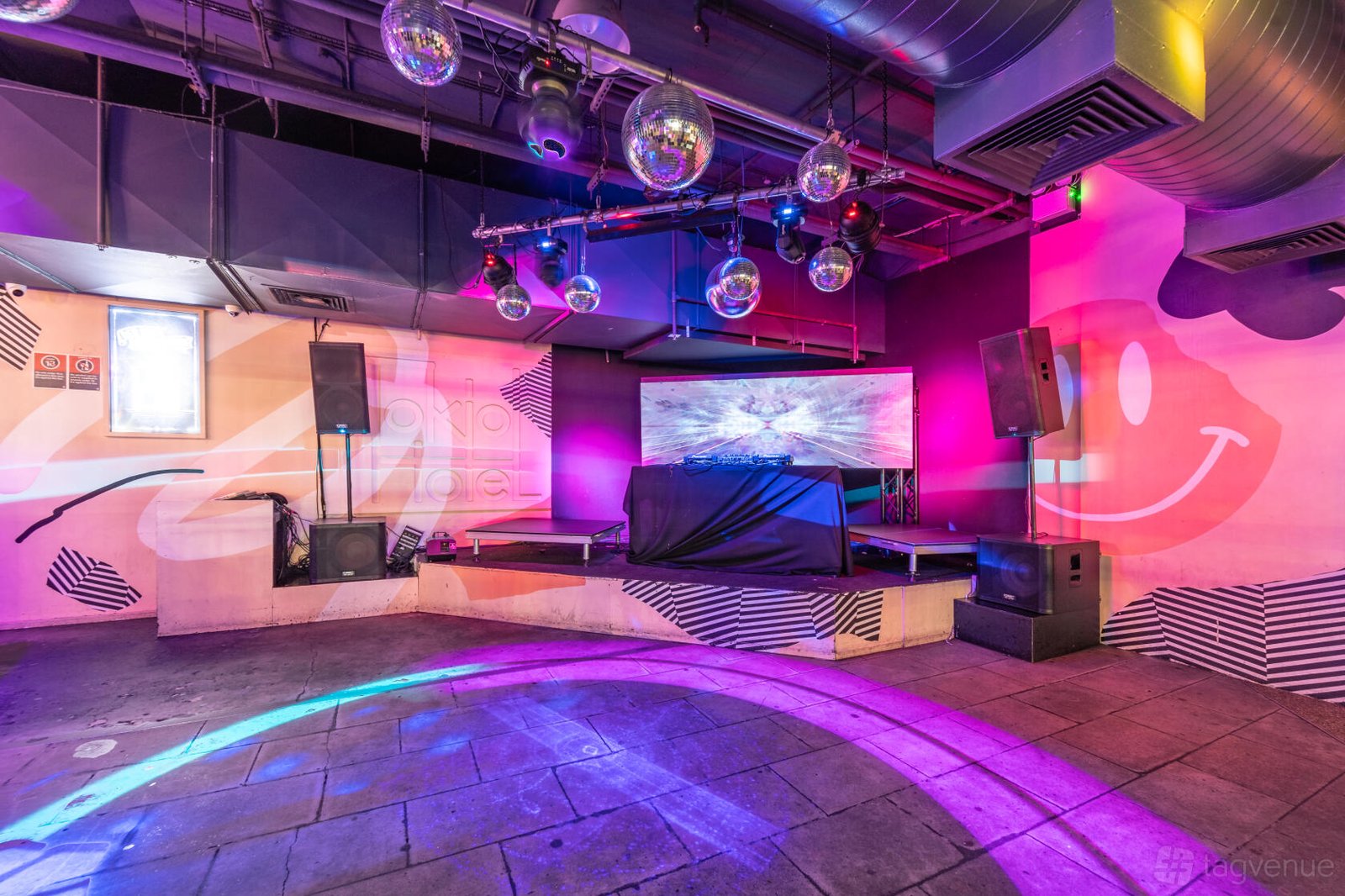 Tokio Hotel at Home The Venue photo 2