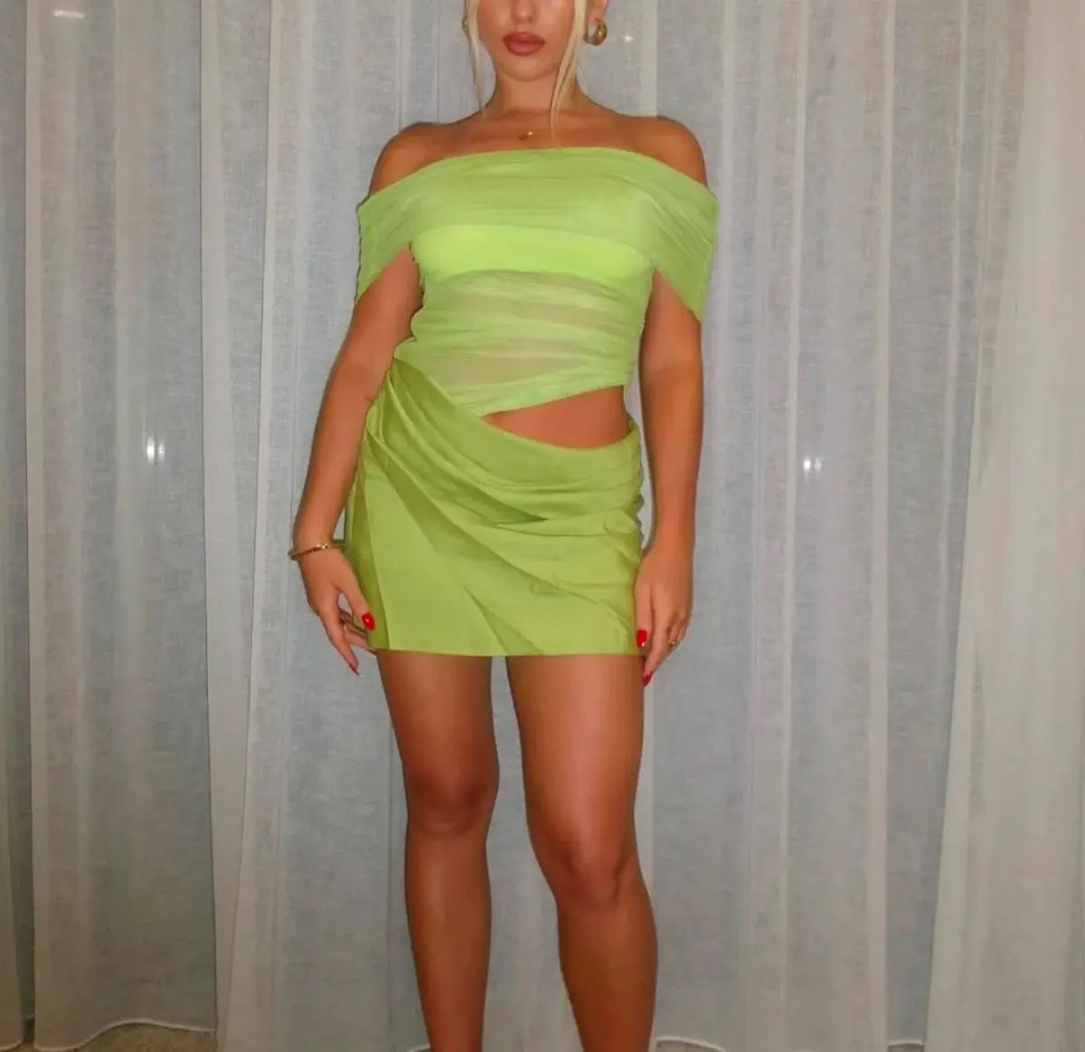 Benni Nico Off Shoulder Mini Dress Apple Size S / AU 8 photo 5