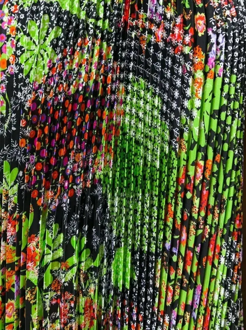 Versace Green Multicolor Plisse Tent Mini Dress Sleeveless Made in Italy Size 38 photo 7