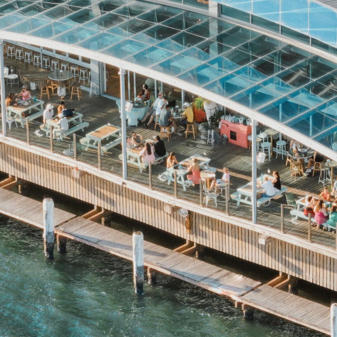 Front Deck at Drifters Wharf photo 11