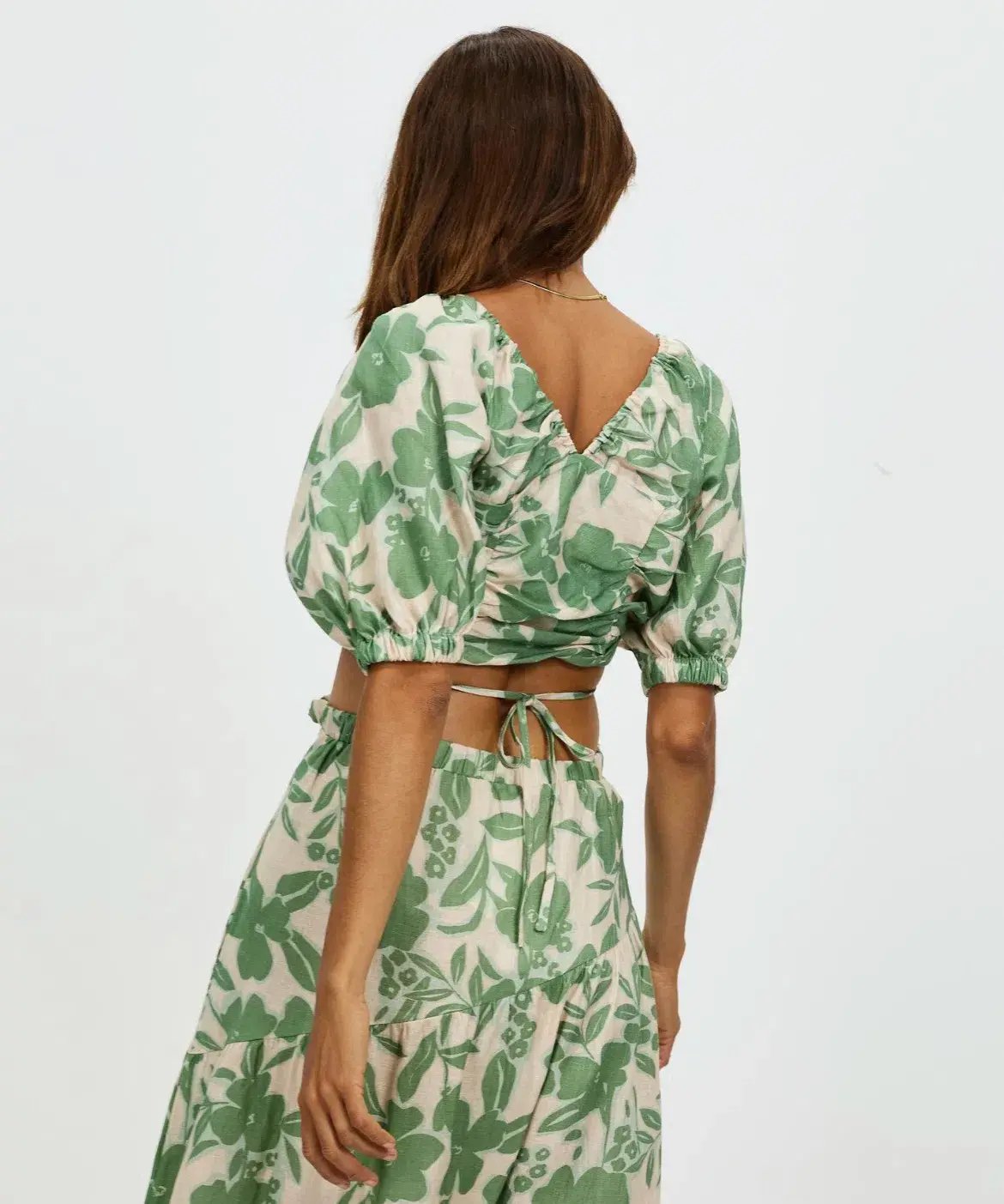 Aere Gathering Detail Linen Top & Maxi Skirt Set Floral Ivy Size 8/10 photo 3