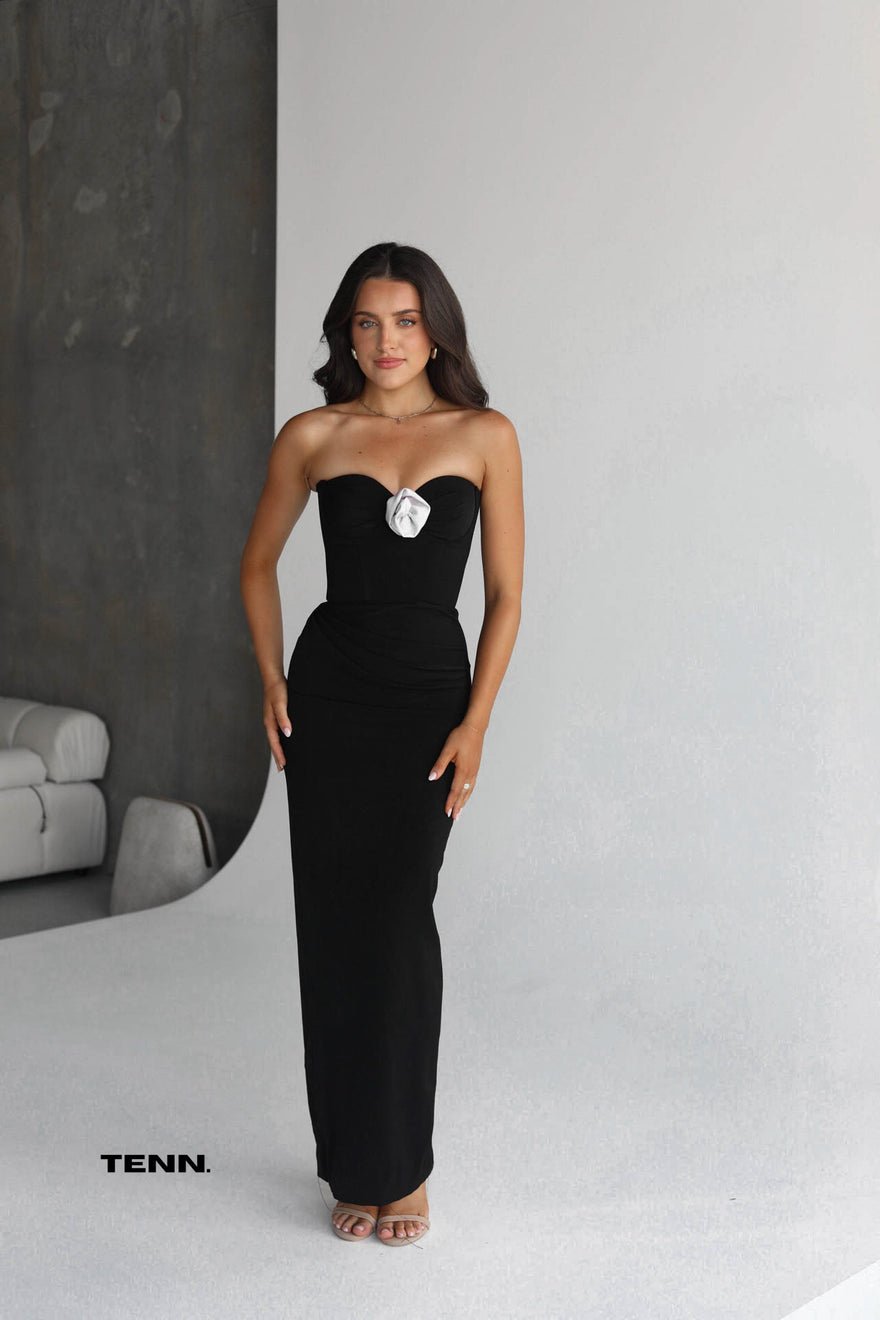 Exclusive Marigona Gown photo 3