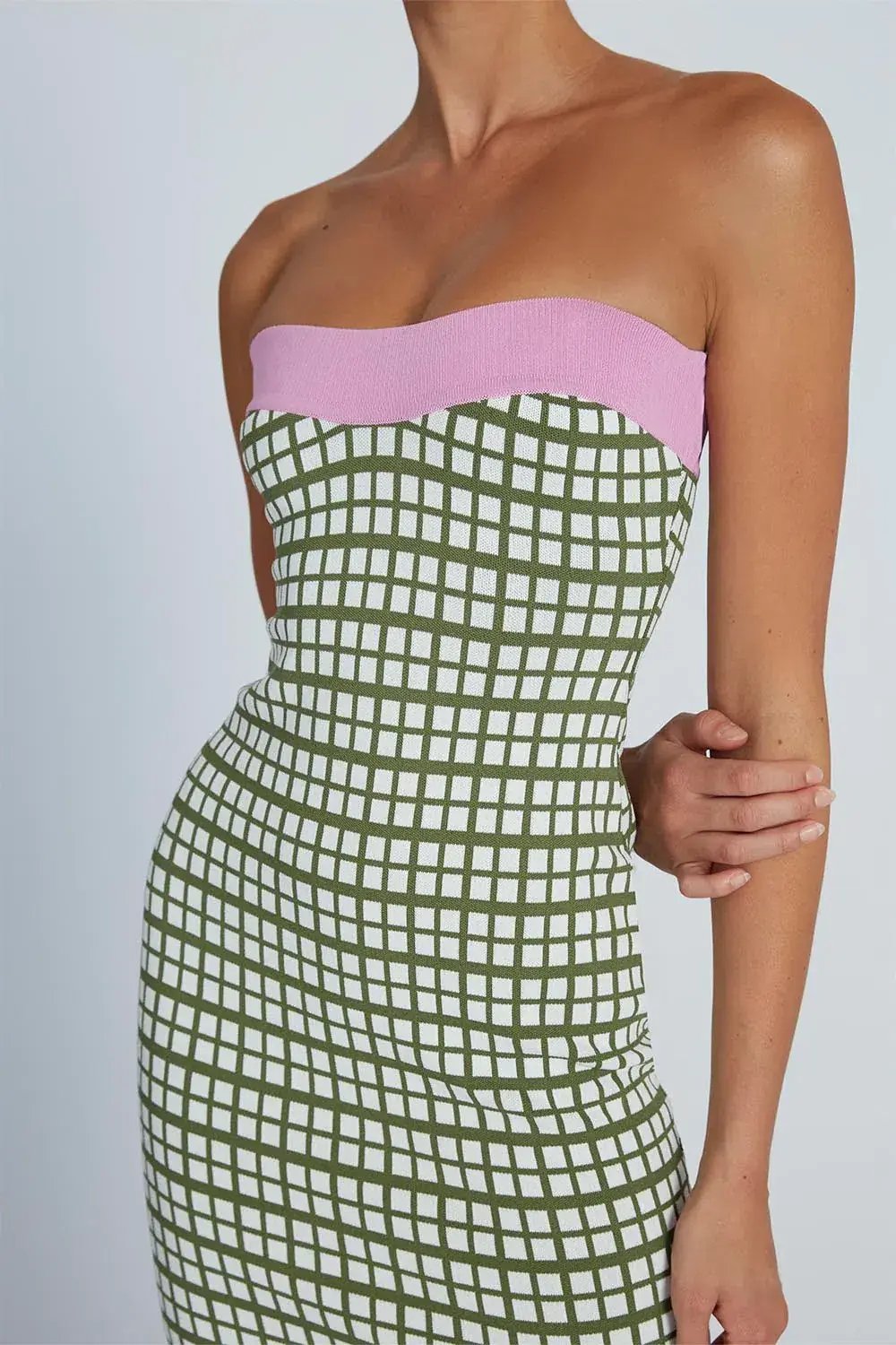 By Johnny Isabella Check Strapless Knit Midi Dress Army Pink Size 12 / L photo 3