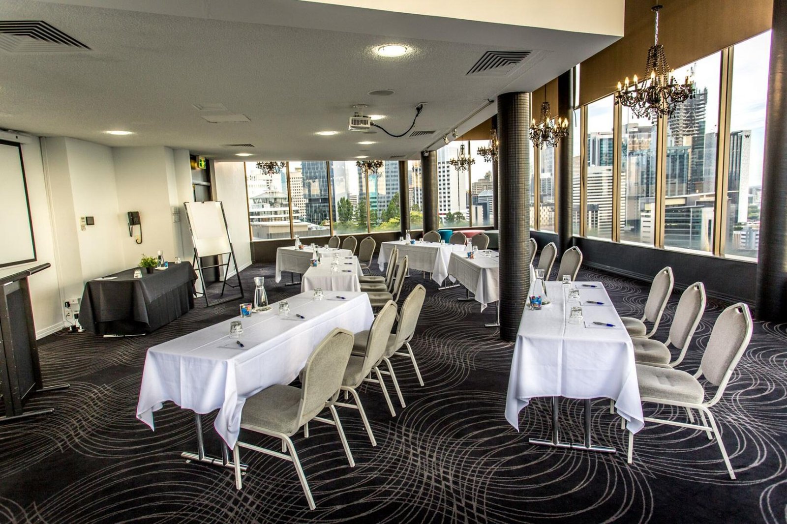 Panorama Room at Mercure Brisbane Spring Hill photo 15