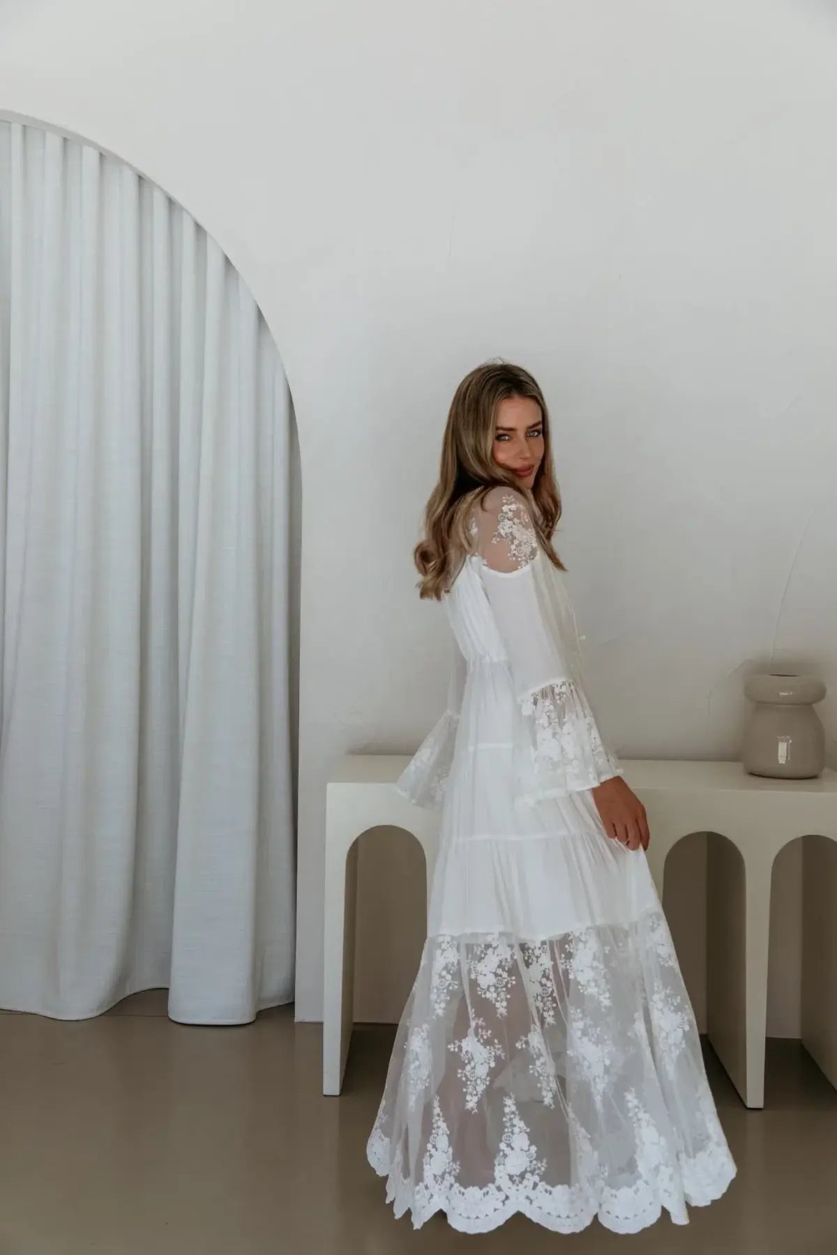 Coven & Co Boho Maternity Full Moon Lace Gown White Size M / AU 12 photo 5