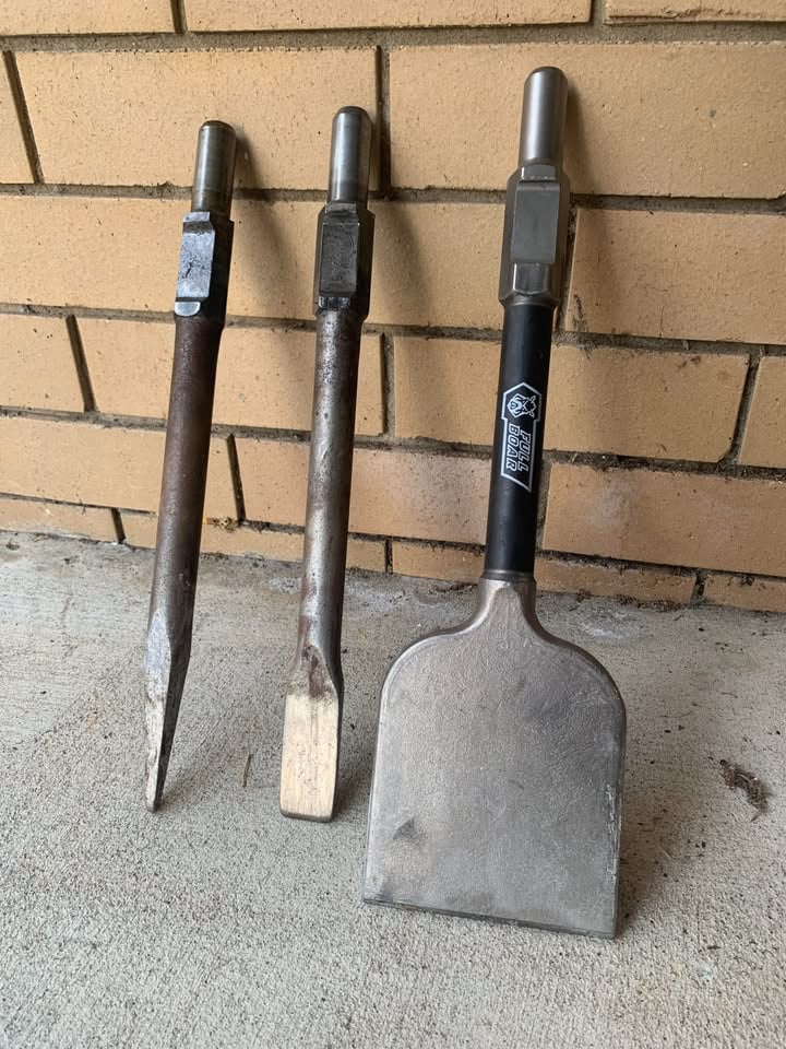 16kg Jackhammer / Demolition Hammer Hire photo 4