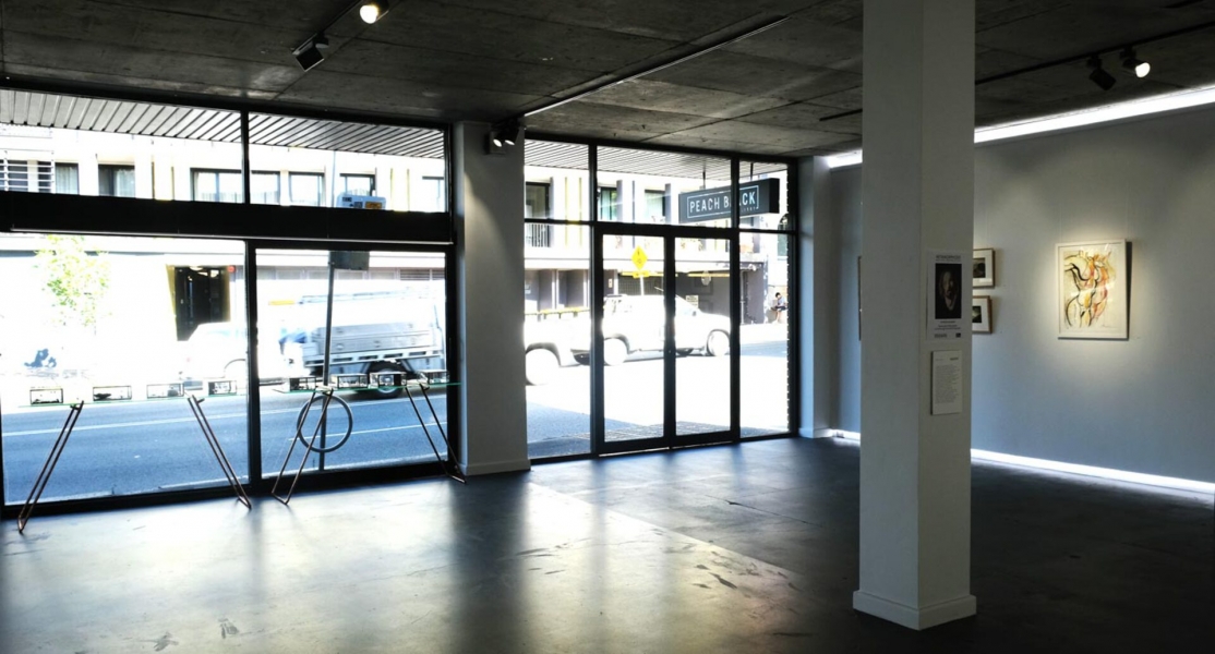 Peach Black Gallery photo 2