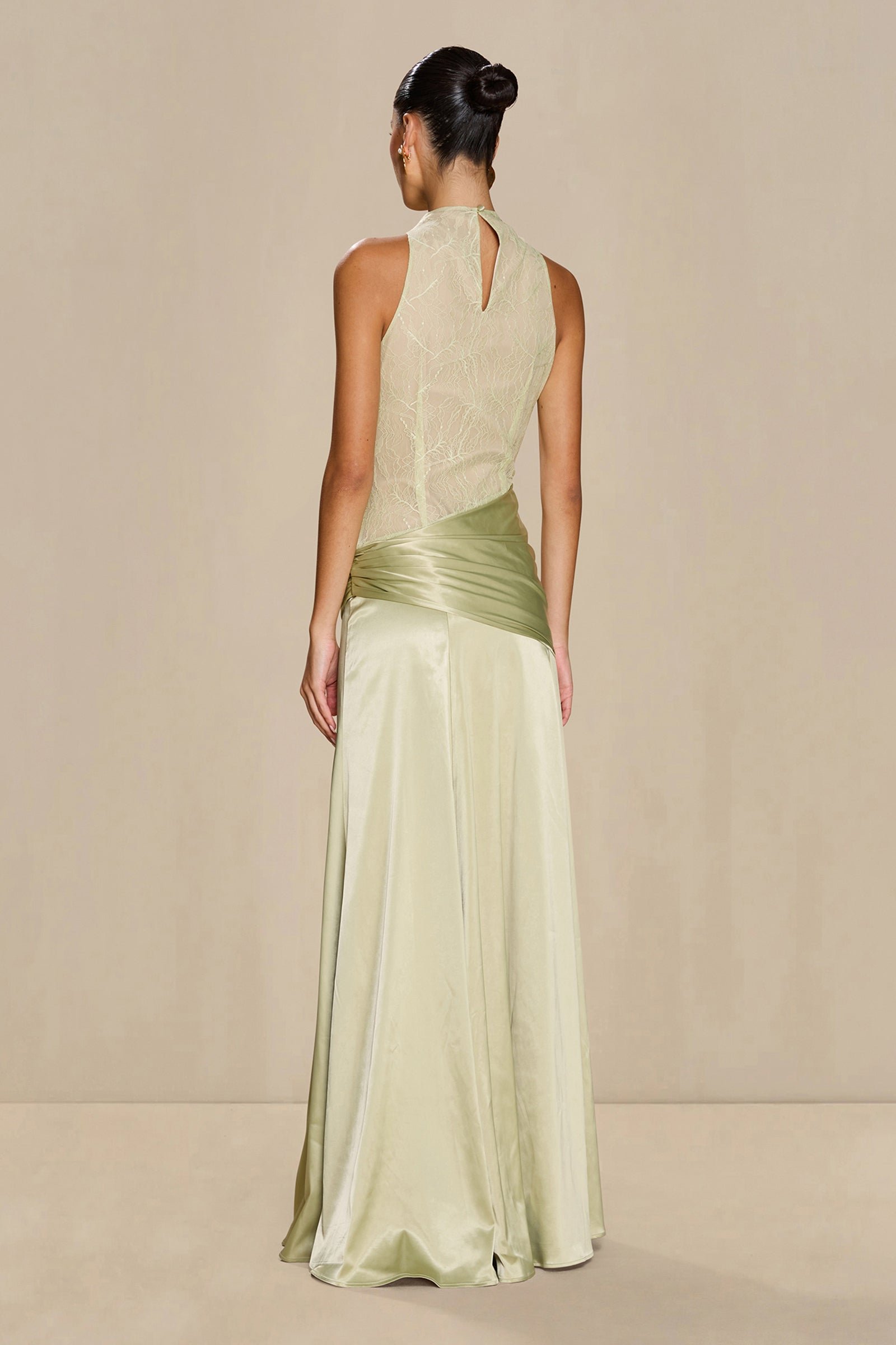 SONYA DALIA GOWN DRESS - PISTACHIO photo 3