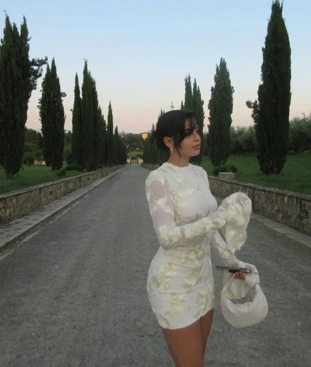 Rotate 3D Floral Appliqué Dress Ivory White Size 6 photo 2