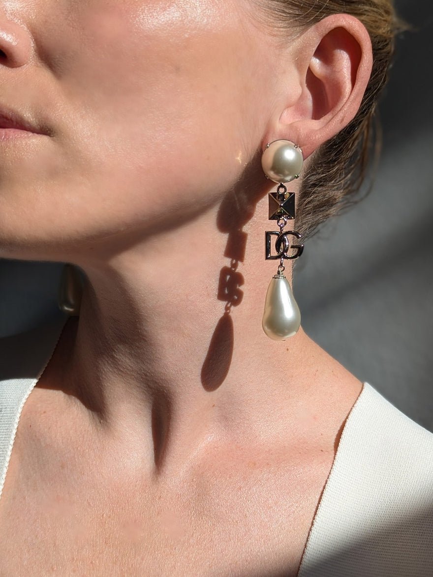 Dolce & Gabbana Pearl Clip-on Earrings photo 4