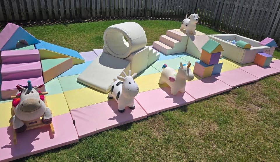 Hire Ultimate Pastel softplay package photo 3