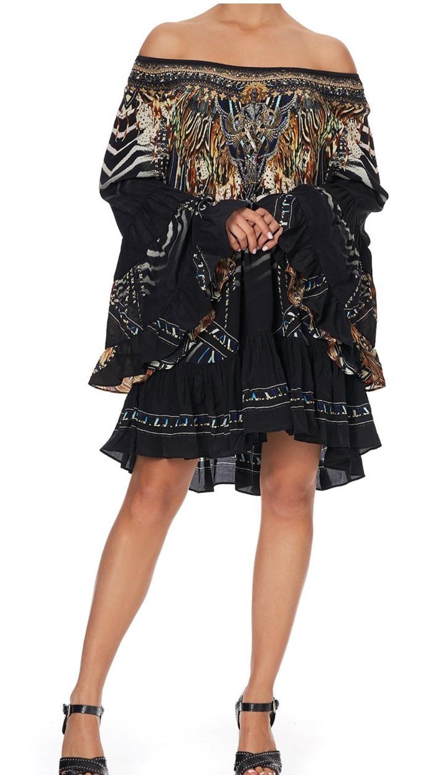 Camilla Lost in Paradise Size Large photo 4