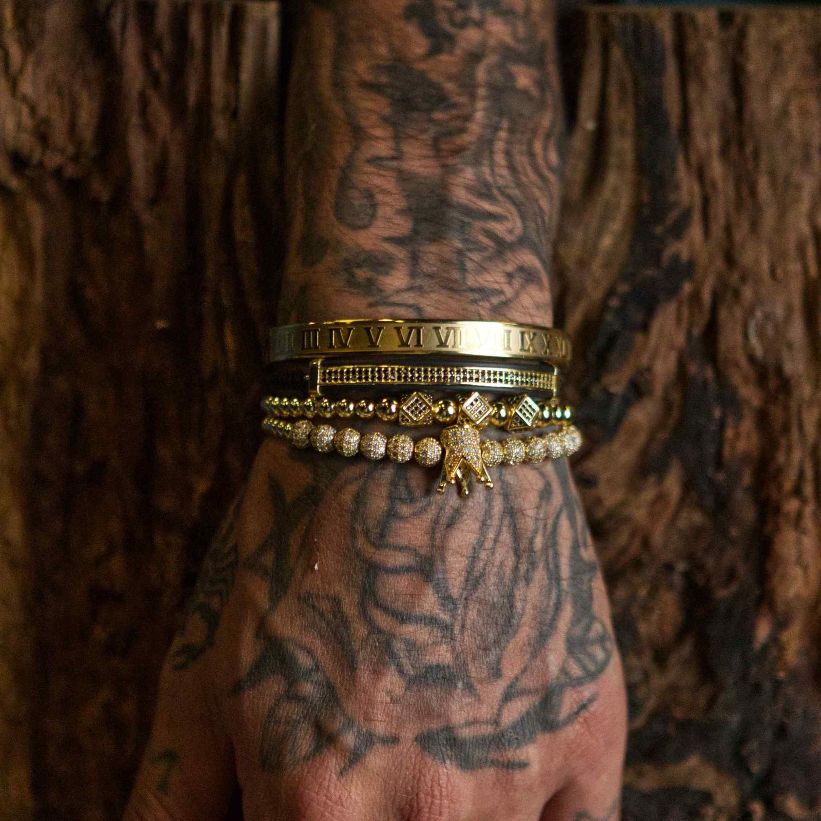 F With The King Bracelet - Gold photo 9