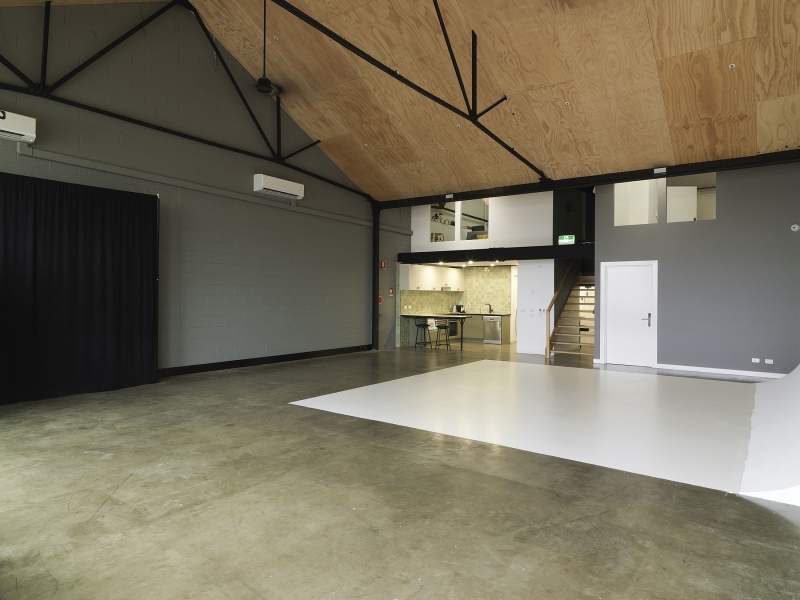 G49Loft Style Daylight Studio photo 5