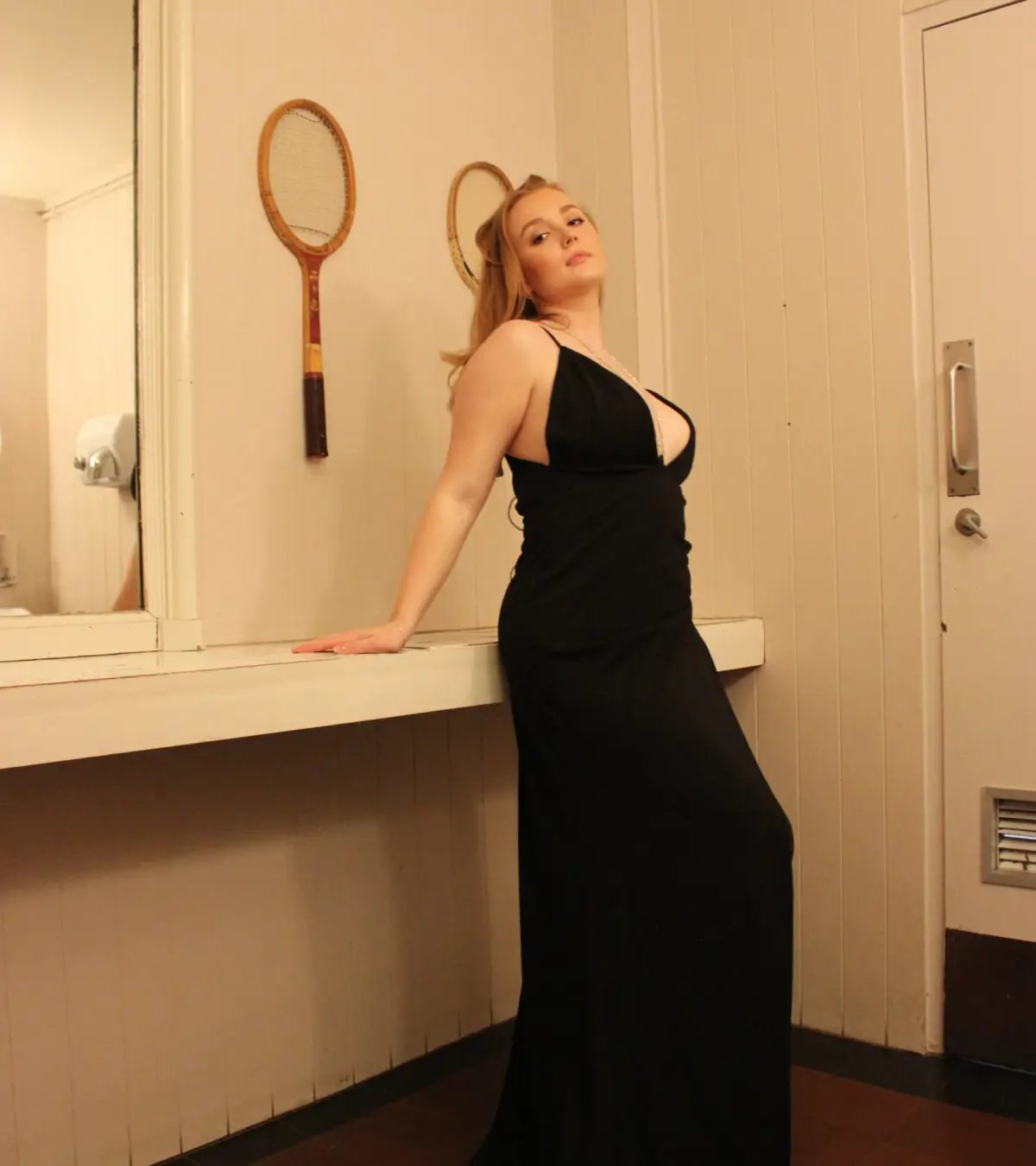 Alamour The Label Irma Low Neck Gown Black Size 10 photo 4