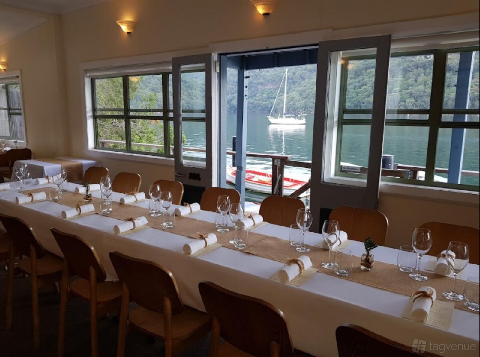 Entire Venue at Cottage Point Inn photo 5