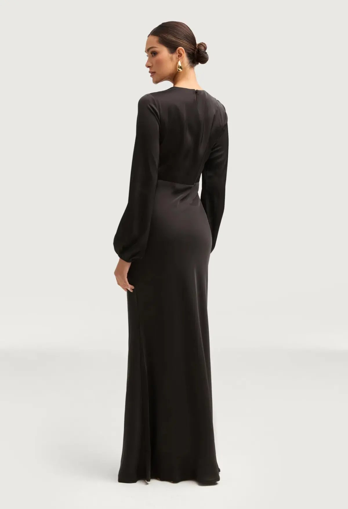 Veiled Kamila Satin Maxi Dress Black Size S / AU 8 photo 2