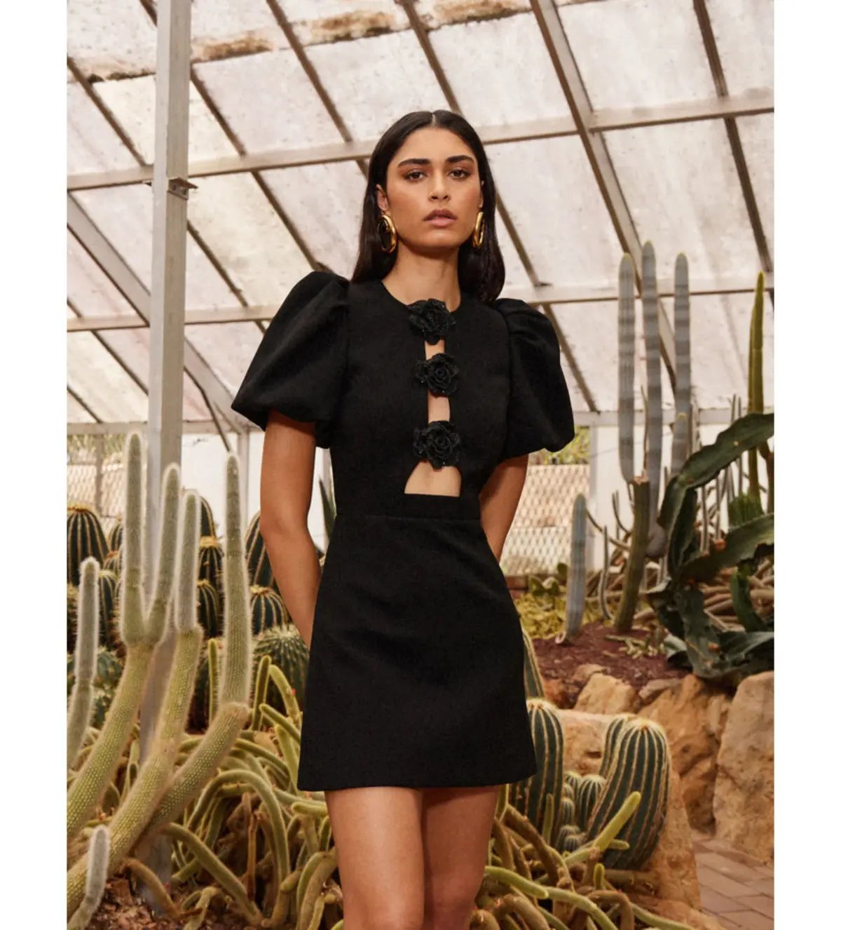 Rebecca Vallance Aubree Flower  Mini Dress Black Size 6 photo 3