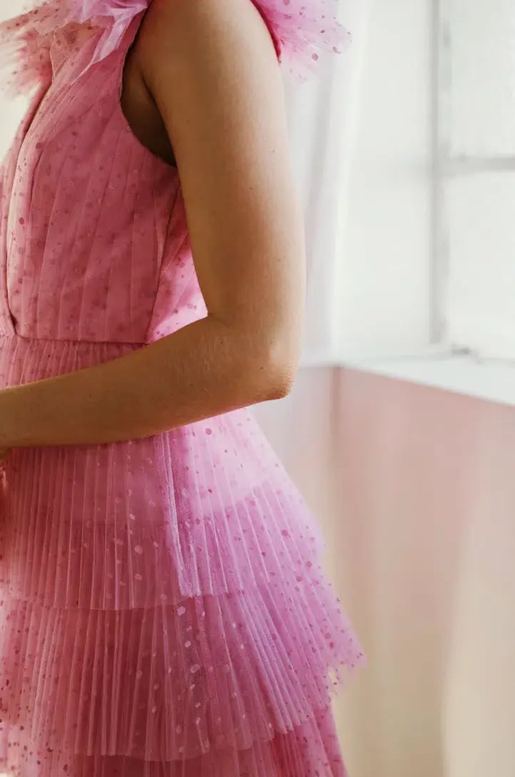 Monique Lhuillier Dotted Tulle Party Dress Bubblegum Pink Size 8 photo 4