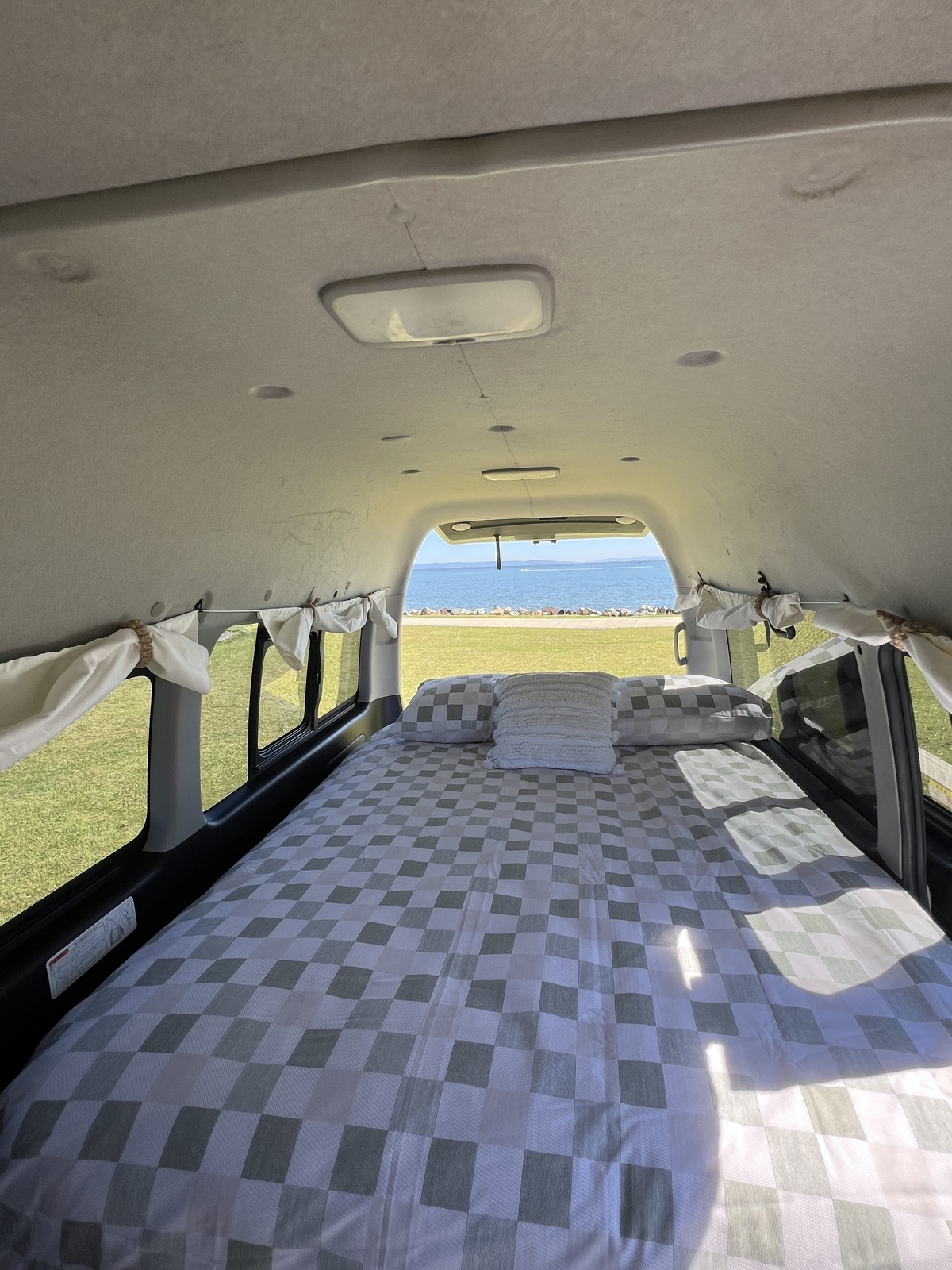 Kai - 5 seater - BRISBANE AIRPORT photo 2