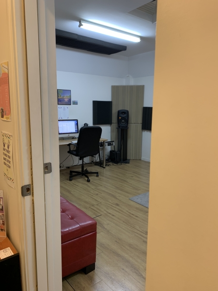 Vincent Music - Room 1 photo 2