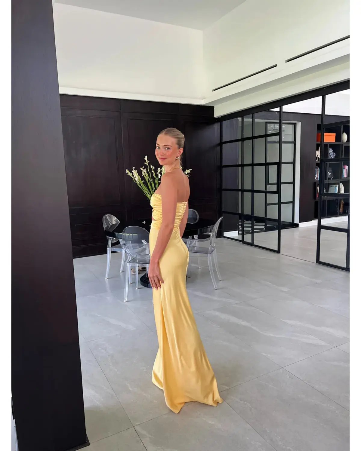 HNTR The Label Inka Gown In Gold Sun Size AU 12 photo 3