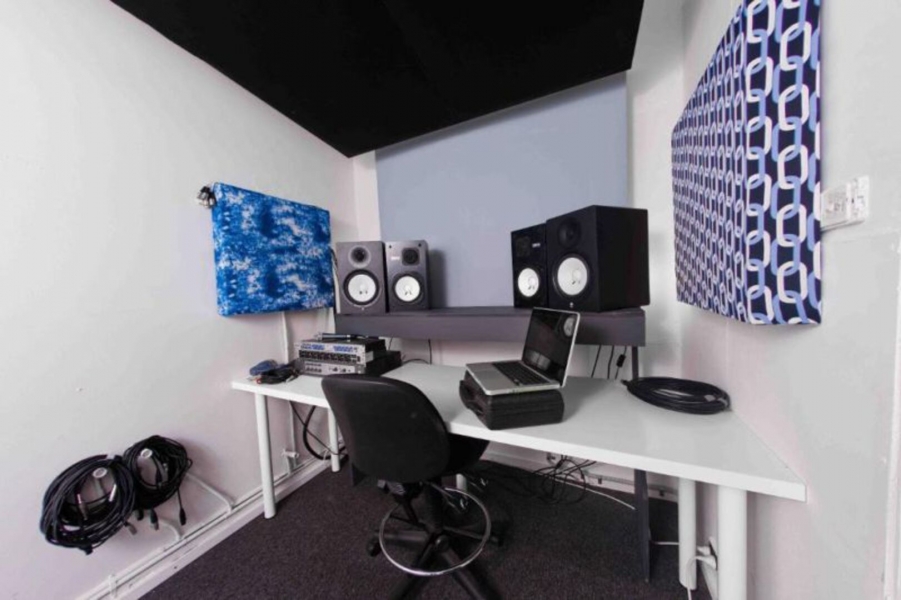 Permanent rehearsal studios photo 2