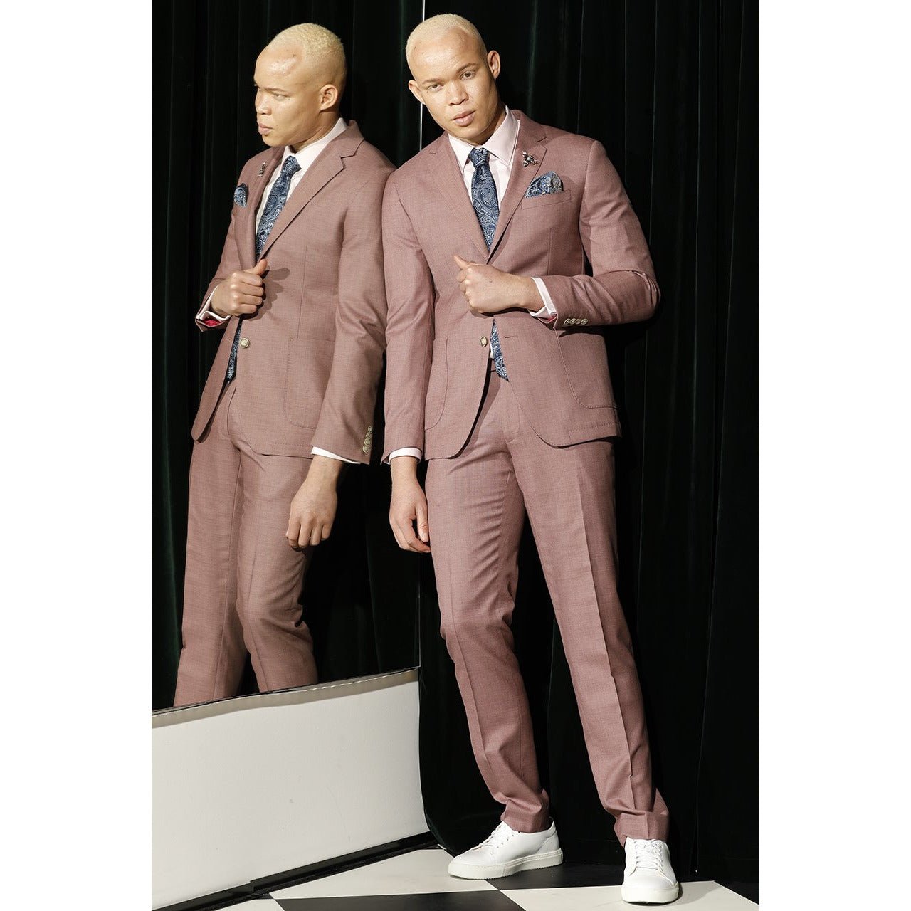 Gibson Mauve Jacket photo 3