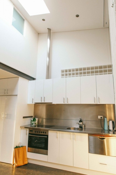 PRIVATE LOFT OFFICE STUDIO AVAILABLE WITHIN LIGHT FILLED SHARED CREATIVE SPACE photo 6