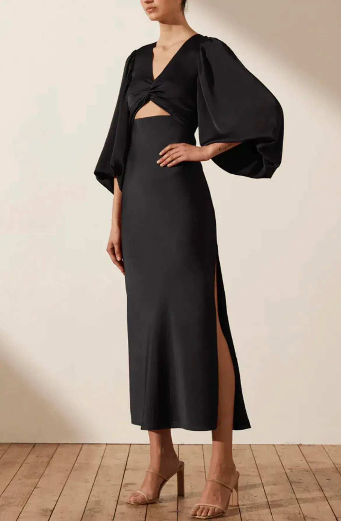 Shona Joy Luxe Twist Front Balloon Sleeve Midi Dress in Onyx Size 12 / L photo 2