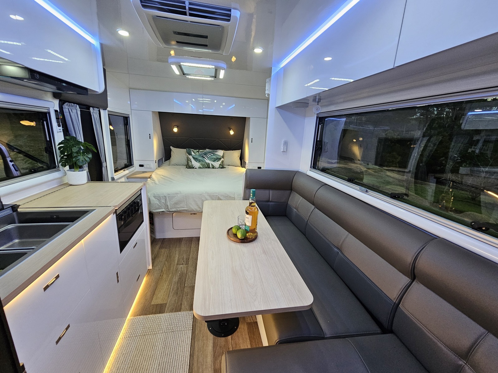 2025 Airlie 22ft photo 21