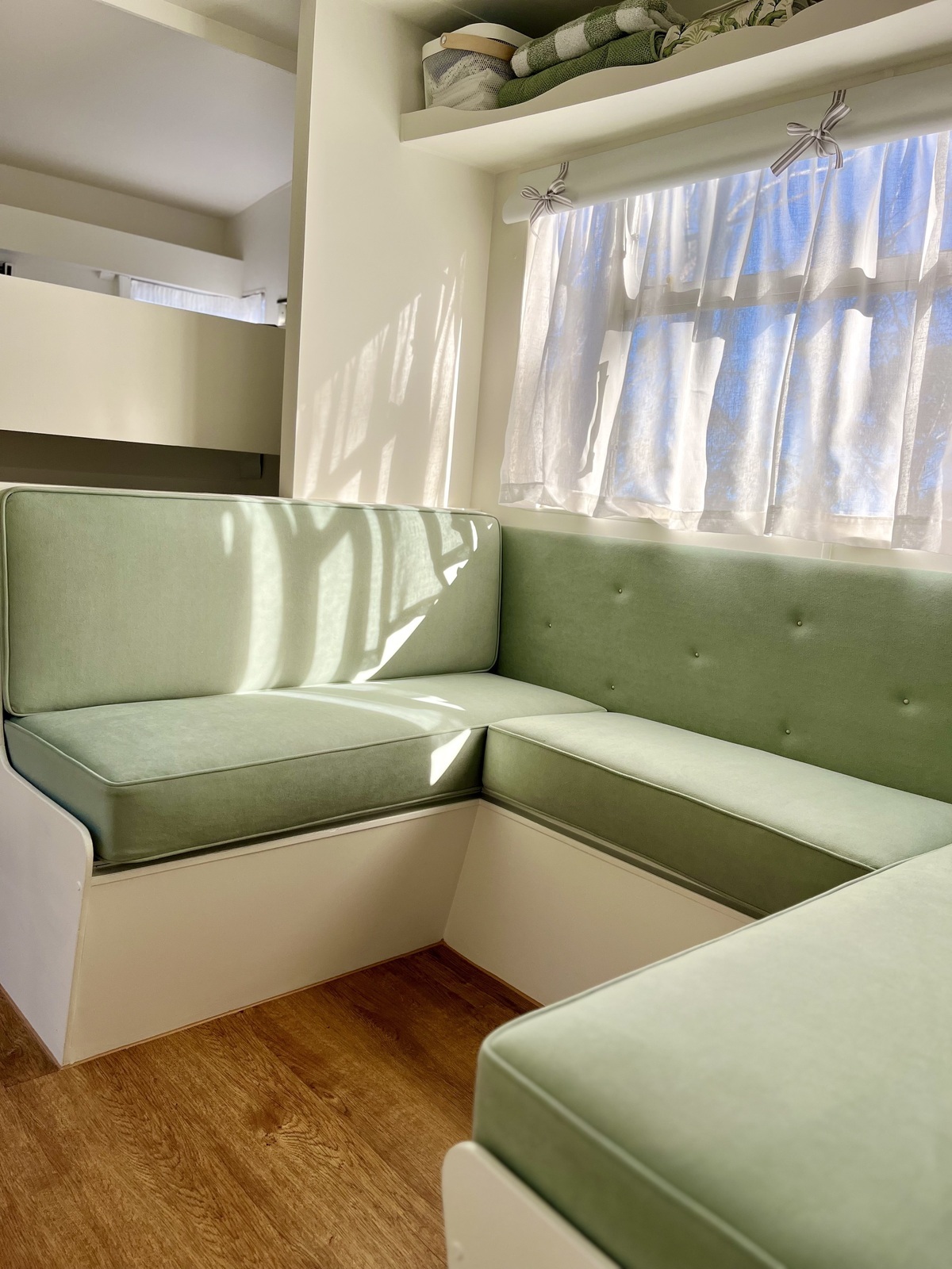 Lucille - full size single bed bunks photo 8