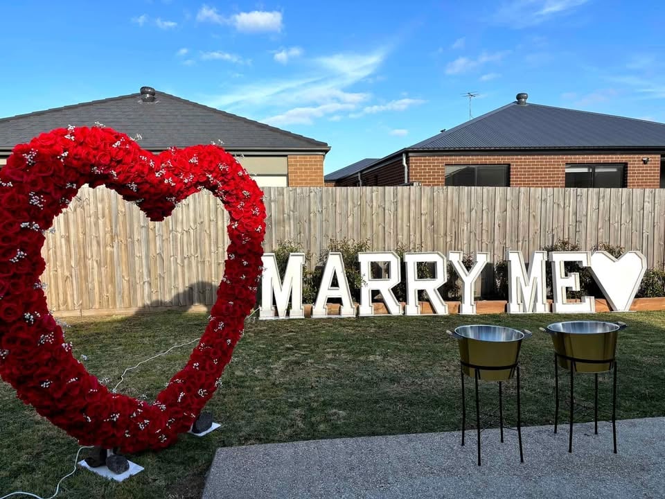 MARRY ME LETTERS FOR HIRE photo 2