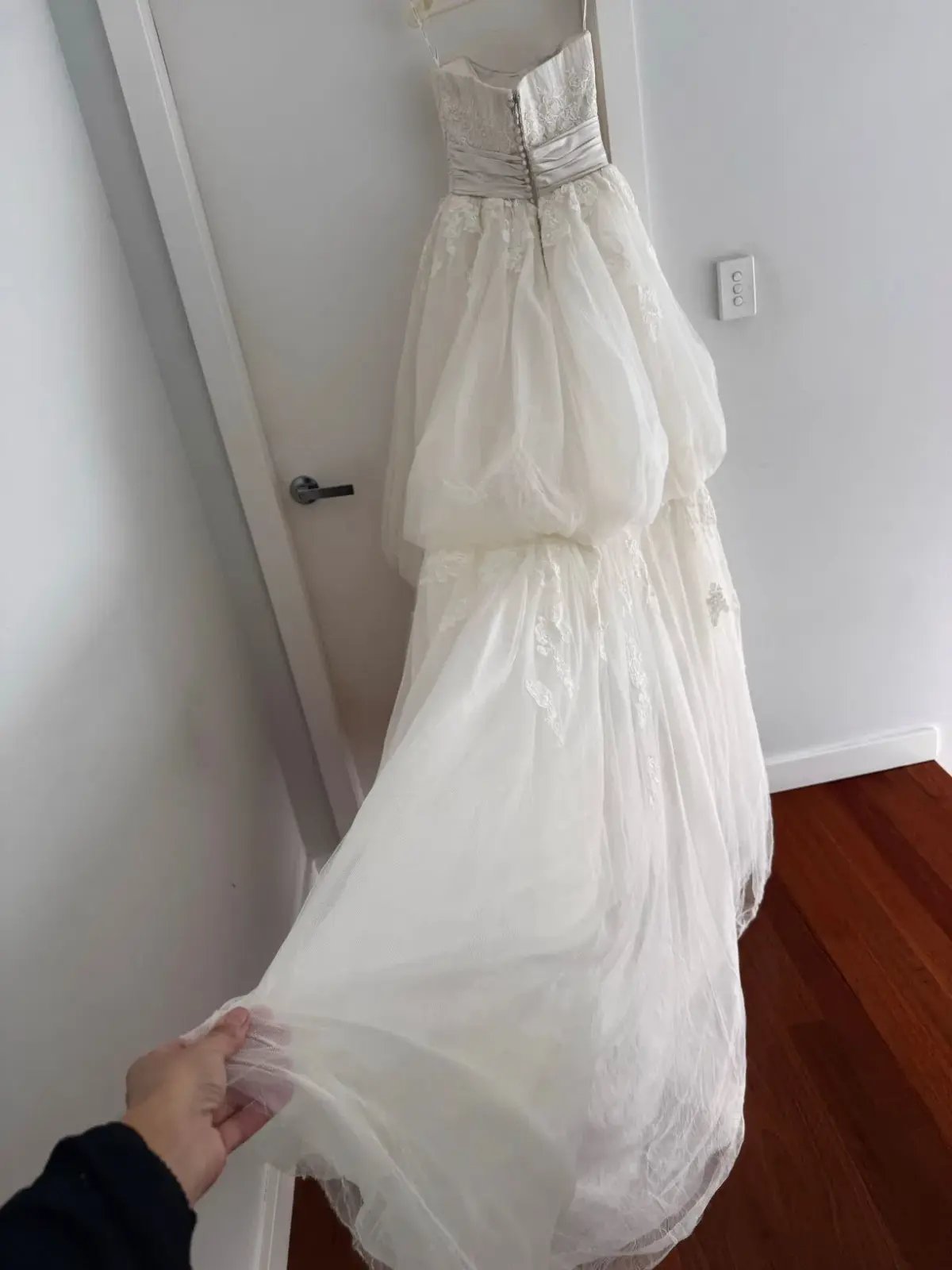 Pronovias Bridal size 10 photo 7