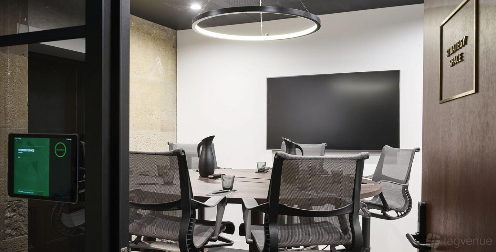 Strategy Space at Hub Custom House photo 3