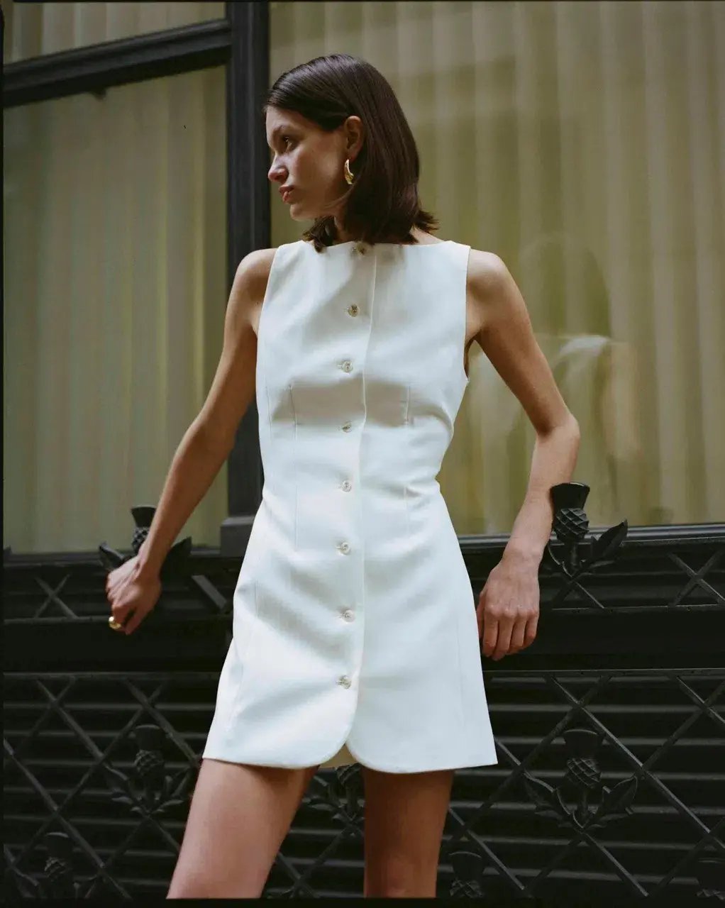 Third Form Skyline Tailored Mini Dress in Warm White Size 8 photo 4